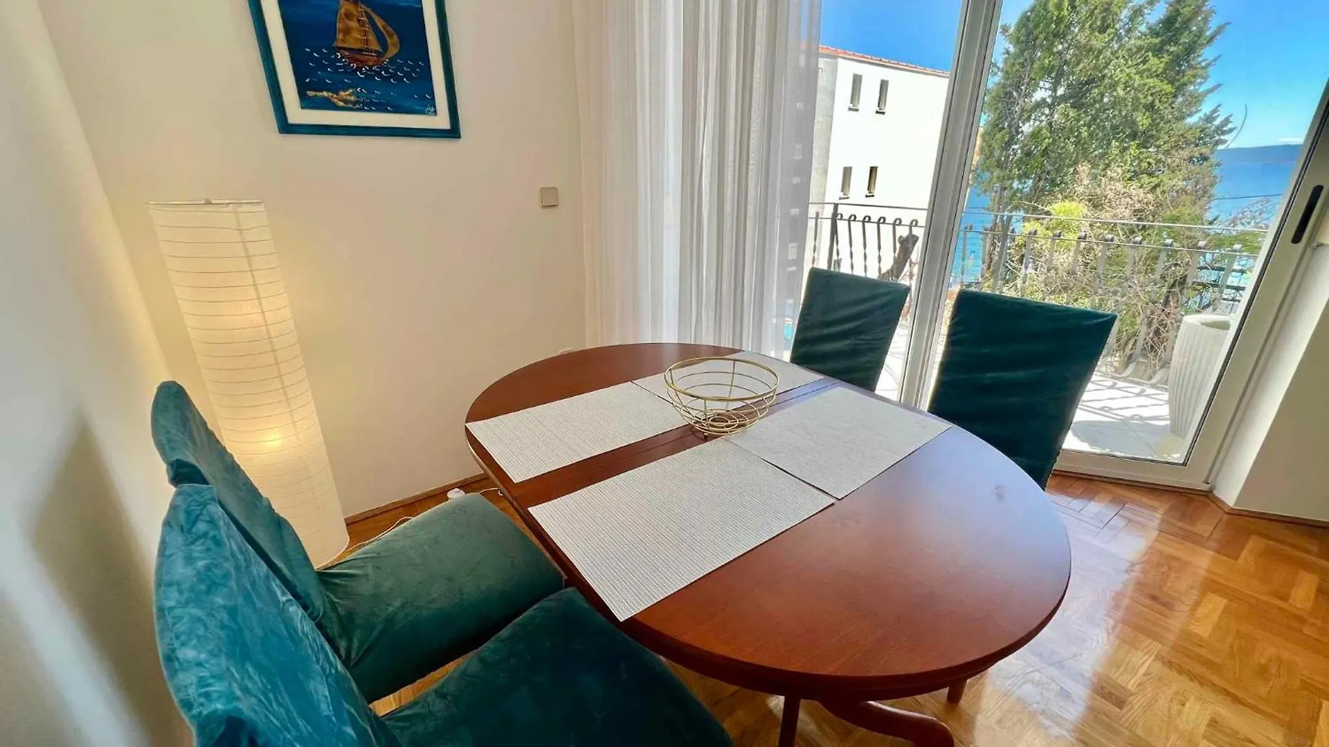 Apartments In Crikvenica 45022